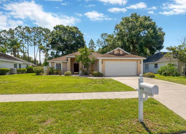Property at 3414 Silver Meadow Way, Plant City, FL 33566, 3 beds, 2 baths