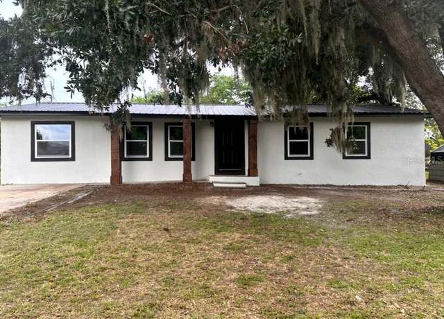 Property at 801 N Clermont Ave, Fort Meade, FL 33841, 4 beds, 2 baths