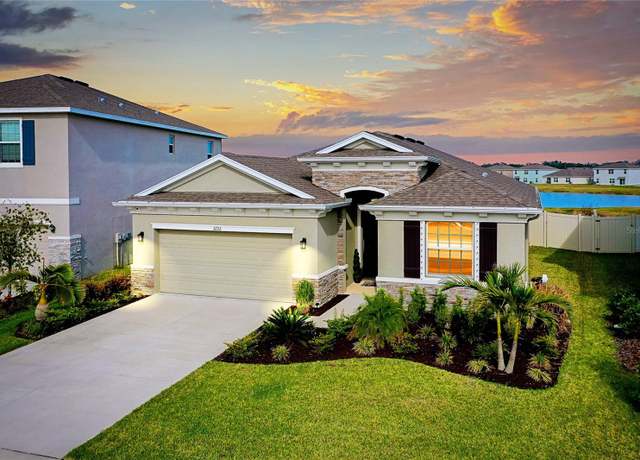 Property at 5222 Granite Dust Pl, Palmetto, FL 34221, 4 beds, 2.5 baths