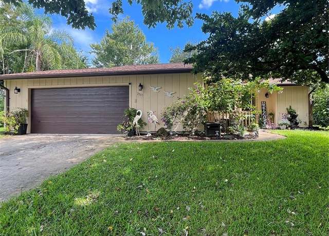Property at 2503 Woodland Dr, Edgewater, FL 32141, 2 beds, 2 baths