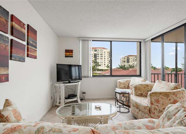 Property at 6269 Palma Del Mar Blvd S #306, St Petersburg, FL 33715, 2 beds, 2 baths