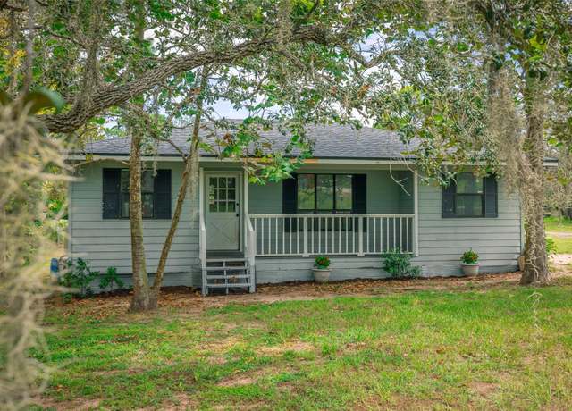 Property at 18314 Galveston St, Spring Hill, FL 34610, 3 beds, 1 bath