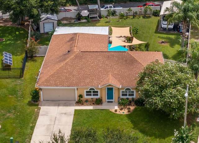 Property at 1101 Myrtle Lake View Dr, Fruitland Park, FL 34731, 5 beds, 2 baths