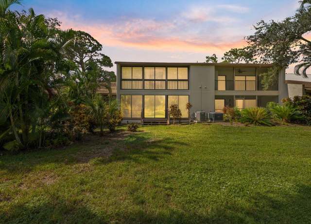 Property at 886 Bird Bay Way #206, Venice, FL 34285, 2 beds, 2 baths