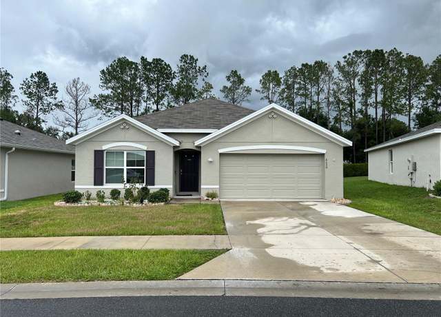 Property at 8640 SW 49th Cir, Ocala, FL 34476, 4 beds, 2 baths