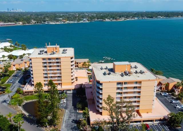 Property at 7432 Sunshine Skyway Ln S #206, St Petersburg, FL 33711, 3 beds, 3 baths