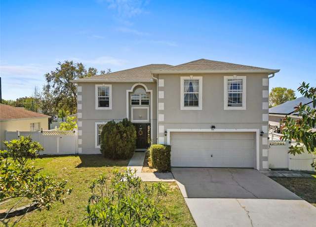 Property at 913 Parasol Pl, Kissimmee, FL 34759, 4 beds, 2.5 baths
