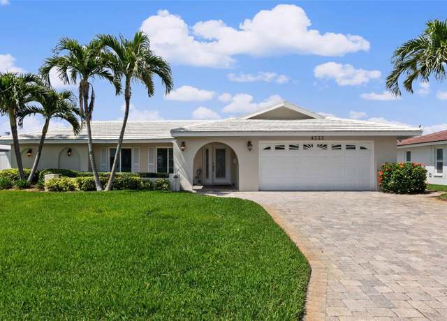 Property at 4333 48th Ave S, St Petersburg, FL 33711, 3 beds, 2 baths