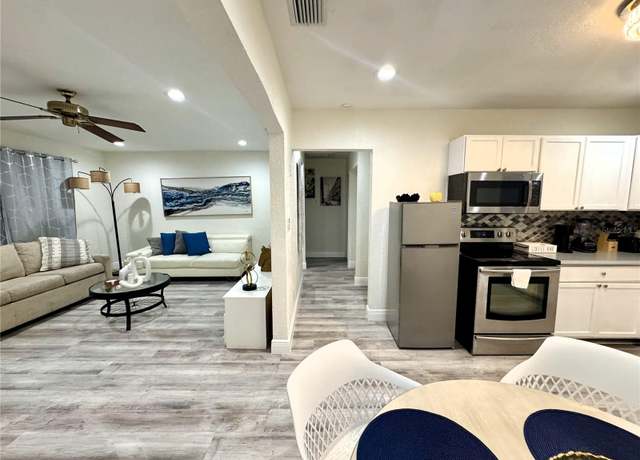 Property at 1515 E Hanna Ave, Tampa, FL 33610, 2 beds, 1 bath