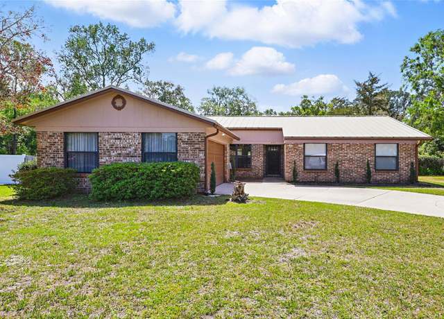 Property at 644 Morgan Cir S, Orange Park, FL 32073, 3 beds, 2 baths