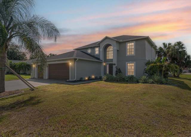 Property at 3294 Shalimar Ter, North Port, FL 34286, 5 beds, 2.5 baths