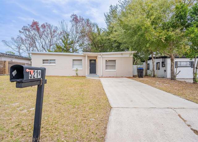 Property at 5219 Montague Pl, Orlando, FL 32808, 3 beds, 1 bath