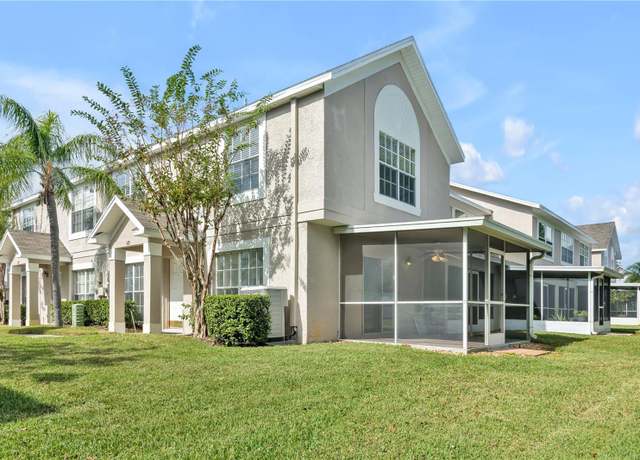 Property at 519 Kensington Lake Cir, Brandon, FL 33511, 2 beds, 2.5 baths