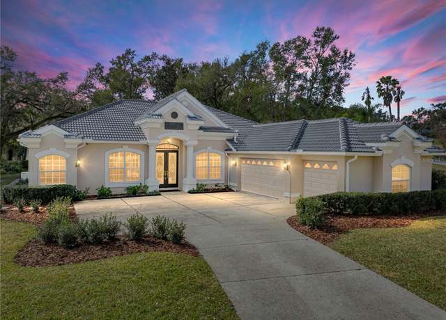 Property at 12632 Oak Hollow Ct, Dade City, FL 33525, 4 beds, 3.5 baths