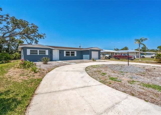 Property at 315 Dorchester Dr, Venice, FL 34293, 3 beds, 2 baths
