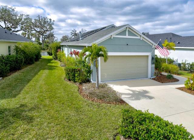 Property at 3631 Shimmering Oaks Dr, Parrish, FL 34219, 3 beds, 2 baths