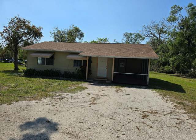 Property at 713 N Mills Ave, Arcadia, FL 34266, 2 beds, 1 bath