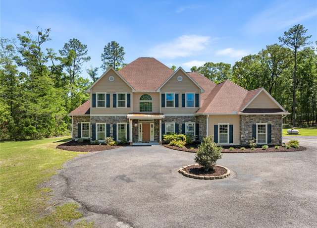Property at 21324 NW 217th Dr, High Springs, FL 32643, 4 beds, 4 baths