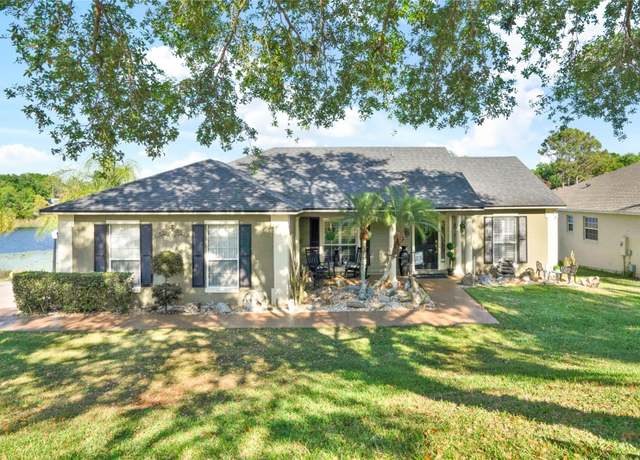 Property at 10549 Via DE Robina Ct, Clermont, FL 34711, 4 beds, 2.5 baths