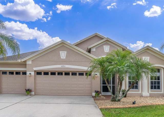 Property at 10911 Rockledge View Dr, Riverview, FL 33579, 4 beds, 2 baths