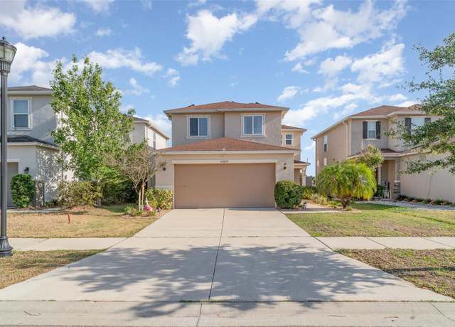 Property at 10424 Laguna Plains Dr, Riverview, FL 33578, 4 beds, 3 baths