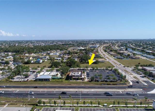 Property at 758 SW 4th St, Cape Coral, FL 33991