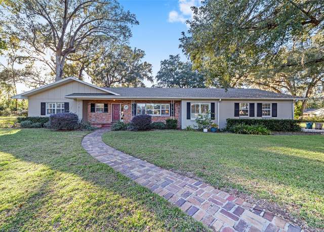 Property at 1416 SE 17th Ave, Ocala, FL 34471, 3 beds, 3 baths