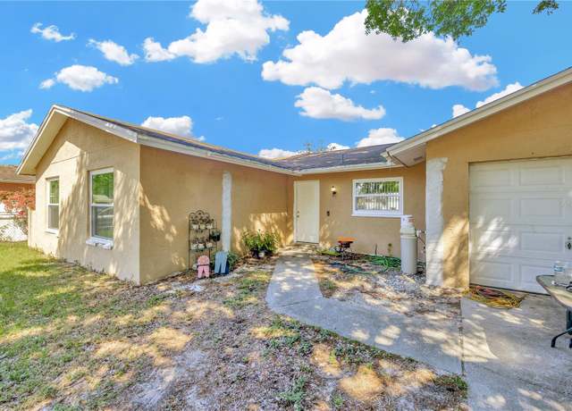 Property at 306 Brandywine Dr, Valrico, FL 33594, 3 beds, 2 baths