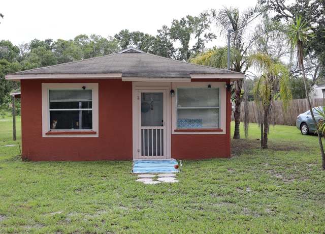 Property at 1006 Gray St, Plant City, FL 33563, 2 beds, 1 bath