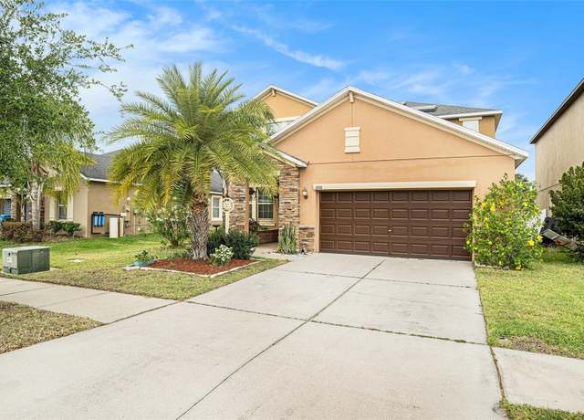 Property at 11818 Valhalla Woods Dr, Riverview, FL 33579, 4 beds, 3 baths