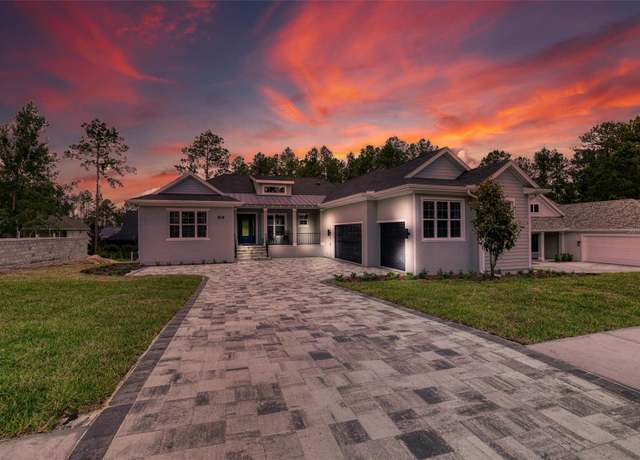 Property at 4522 Majestic Hills Loop, Brooksville, FL 34601, 5 beds, 4 baths