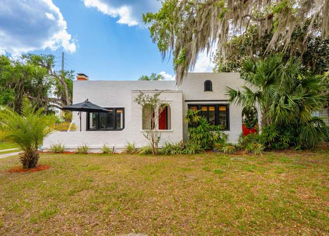Property at 420 N Center St, Eustis, FL 32726, 3 beds, 1.5 baths