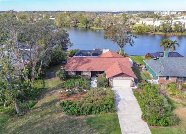 Property at 10020 Kenda Dr, Riverview, FL 33578, 3 beds, 2 baths
