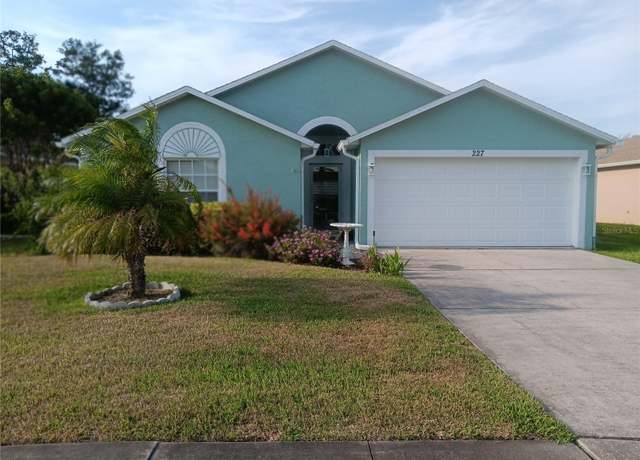 Property at 227 Two Oaks Dr, Edgewater, FL 32141, 3 beds, 2 baths