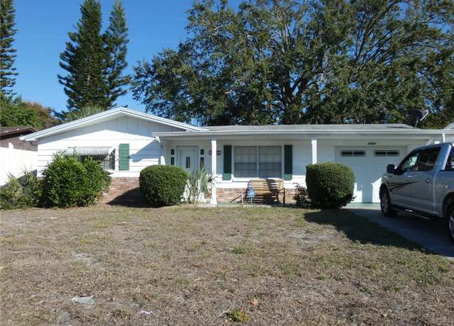Property at 4392 Craftsbury Dr, New Port Richey, FL 34652, 2 beds, 1.5 baths