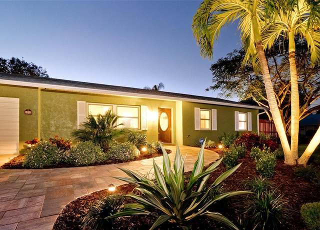 Property at 1010 68th St NW, Bradenton, FL 34209, 3 beds, 2 baths