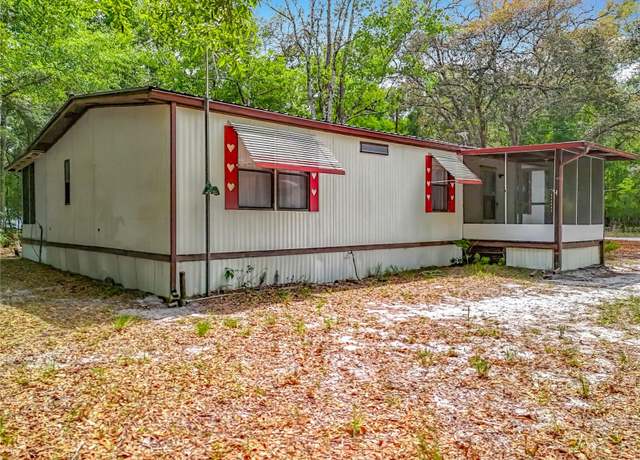 Property at 45832 Michigan Rd, Altoona, FL 32702, 2 beds, 2 baths