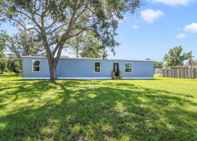 Property at 3380 Maple Ln, Haines City, FL 33844, 4 beds, 2 baths