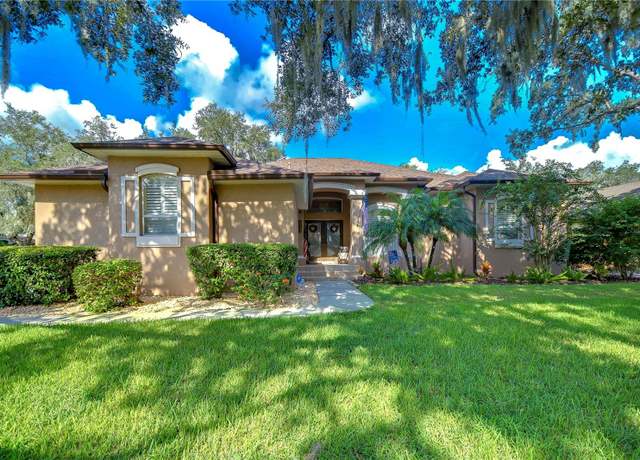 Property at 10130 Paddock Oaks Dr, Riverview, FL 33569, 4 beds, 3 baths