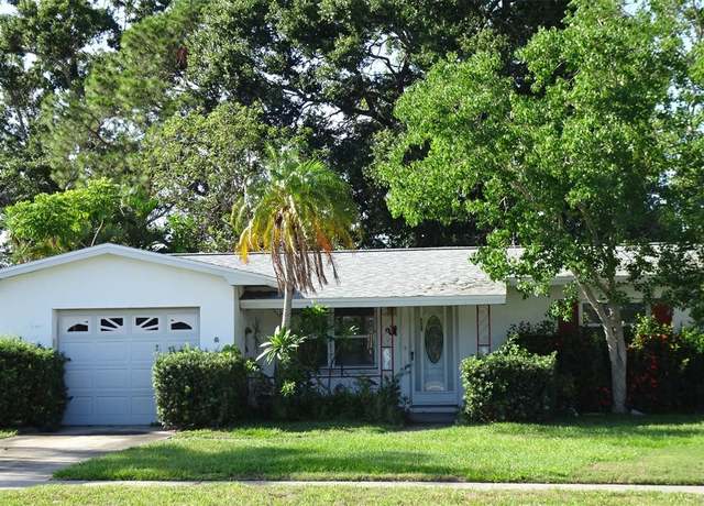 Property at 10871 86th Ave, Seminole, FL 33772, 2 beds, 1.5 baths