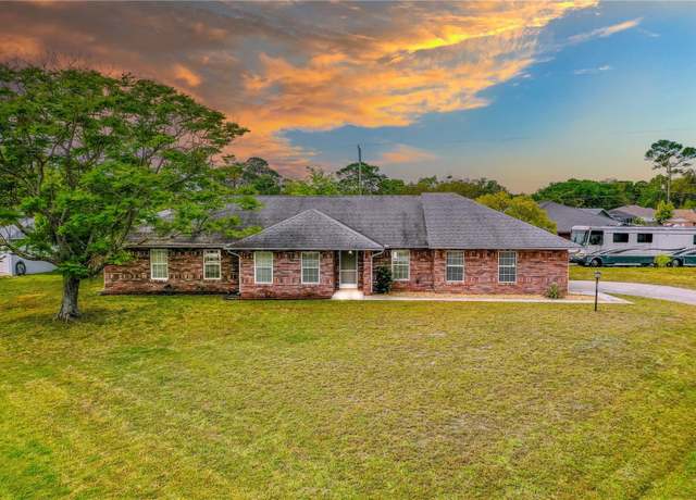 Property at 3104 Umbrella Tree Dr, Edgewater, FL 32141, 3 beds, 3 baths
