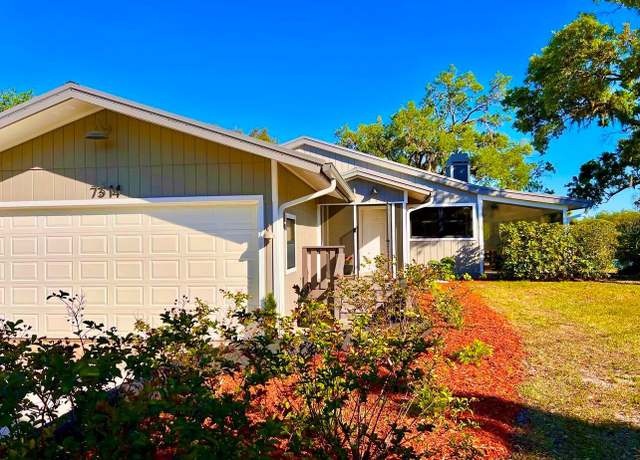 Property at 7314 Mauna Loa Blvd, Sarasota, FL 34241, 2 beds, 1.5 baths