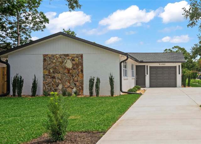 Property at 1707 Solon Ave, Dunedin, FL 34698, 2 beds, 2 baths