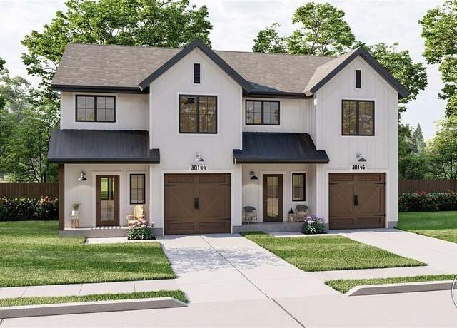 Property at 650 E Liberty Ave, Mount Dora, FL 32757, 3 beds, 2.5 baths