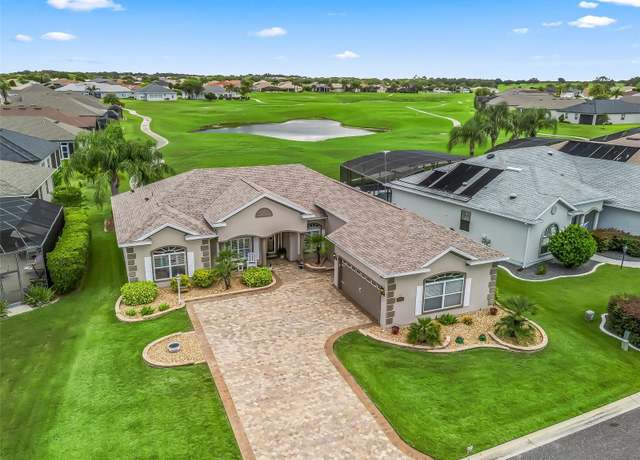 Property at 17599 SE 121st Cir, Summerfield, FL 34491, 3 beds, 2.5 baths