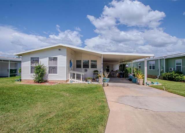 Property at 712 Carriage Ln, Leesburg, FL 34748, 2 beds, 2 baths