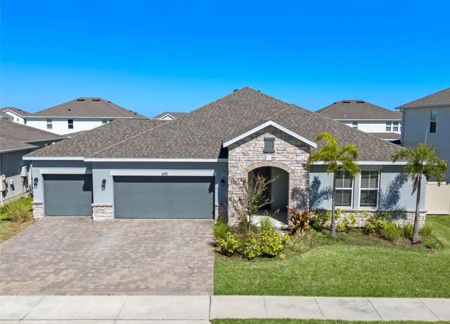 Property at 690 Blue Citrus Ln, Minneola, FL 34715, 4 beds, 3 baths