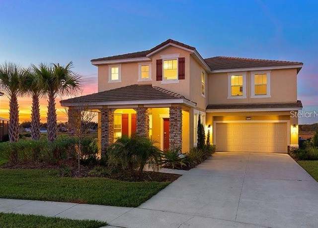Property at 4111 Oaktree Dr, Davenport, FL 33837, 7 beds, 5.5 baths