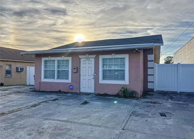 Property at 1109 5th St SW, Winter Haven, FL 33880, 3 beds, 2 baths