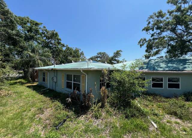 Property at 2402 E 148th Ave, Lutz, FL 33549, 3 beds, 1.5 baths